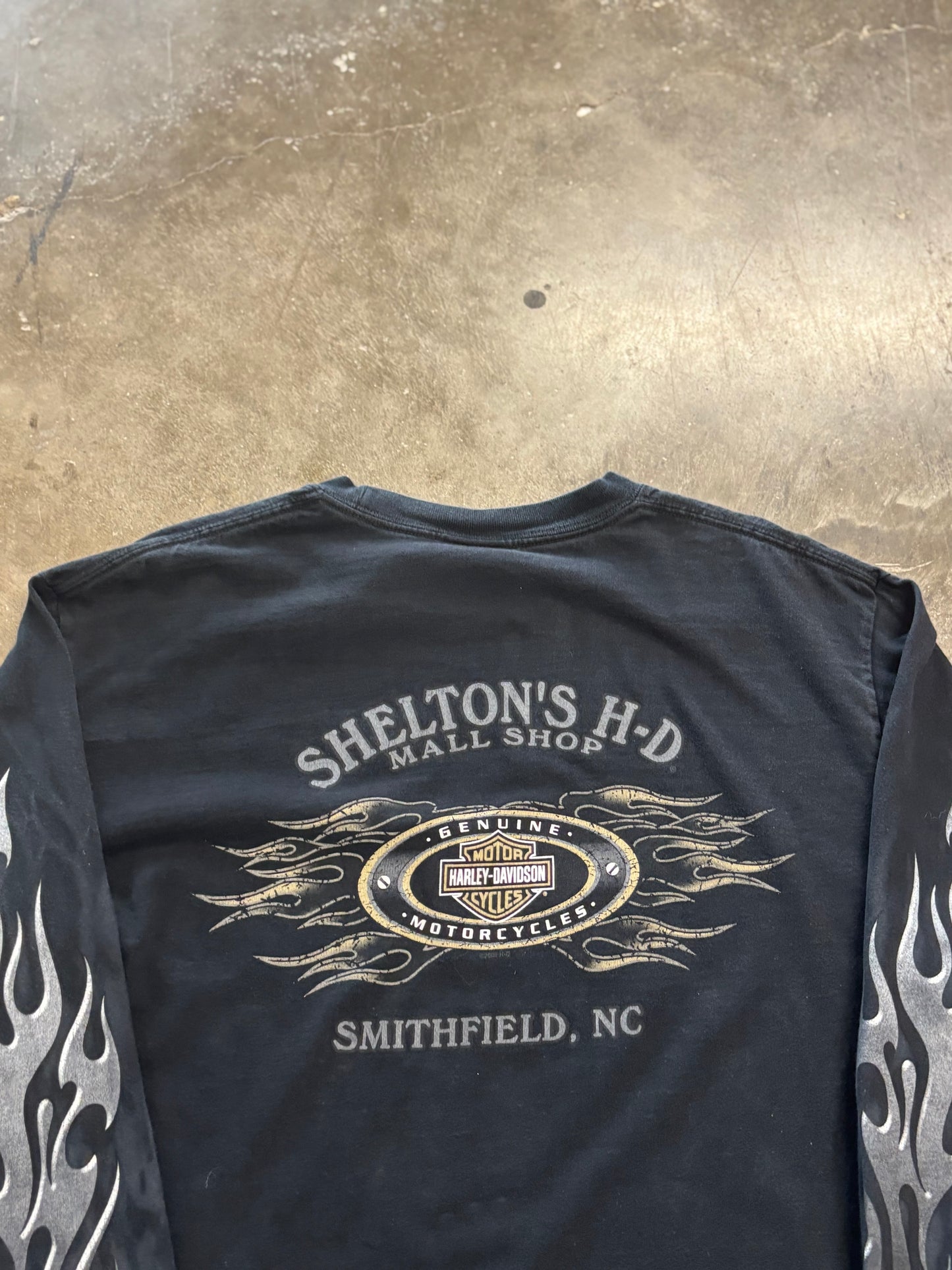 Vintage Harley Davidson chrome long sleeve size large