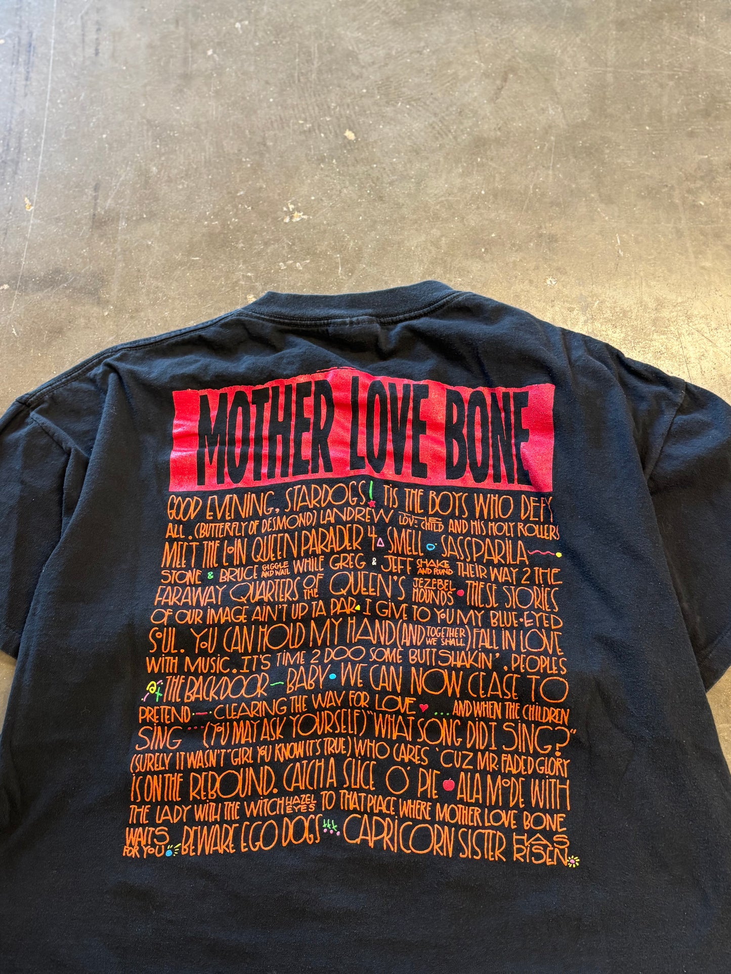 Vintage Mother Love Bone shirt size xl