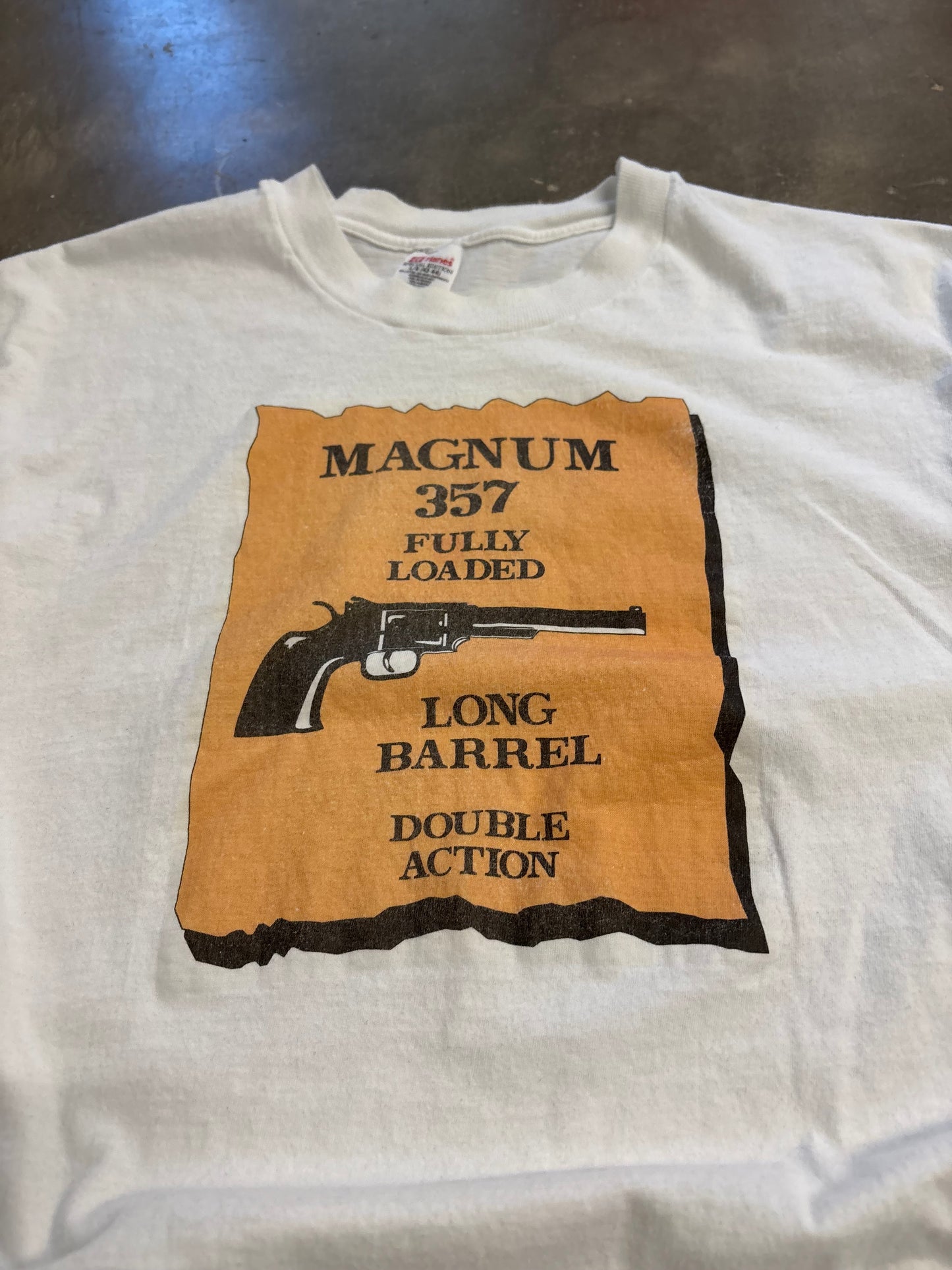 Vintage 80’s Pistol shirt size large