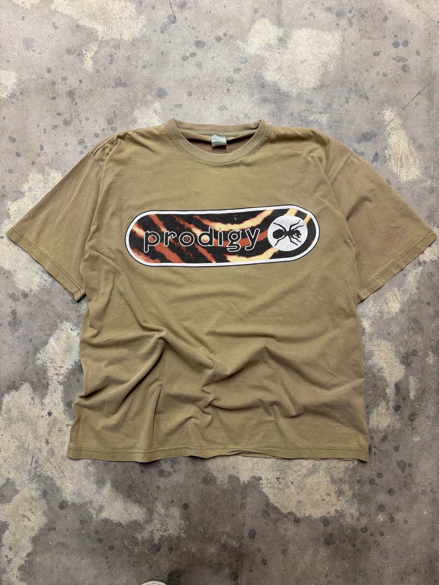 Vintage Earth Tone Prodigy shirt size extra large