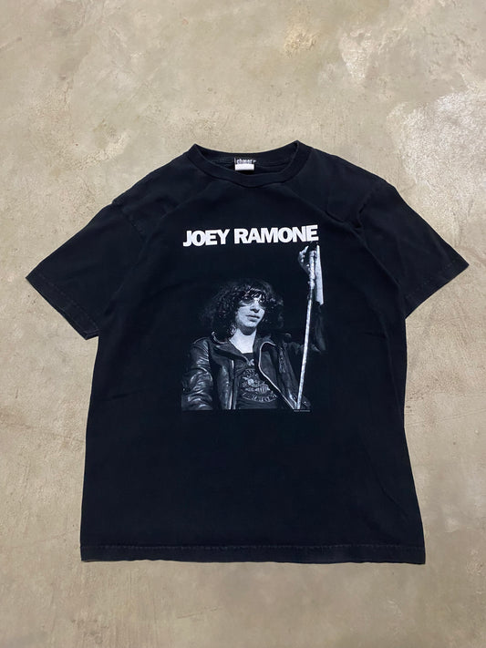 Vintage 2001 Joey Ramone shirt Size Large