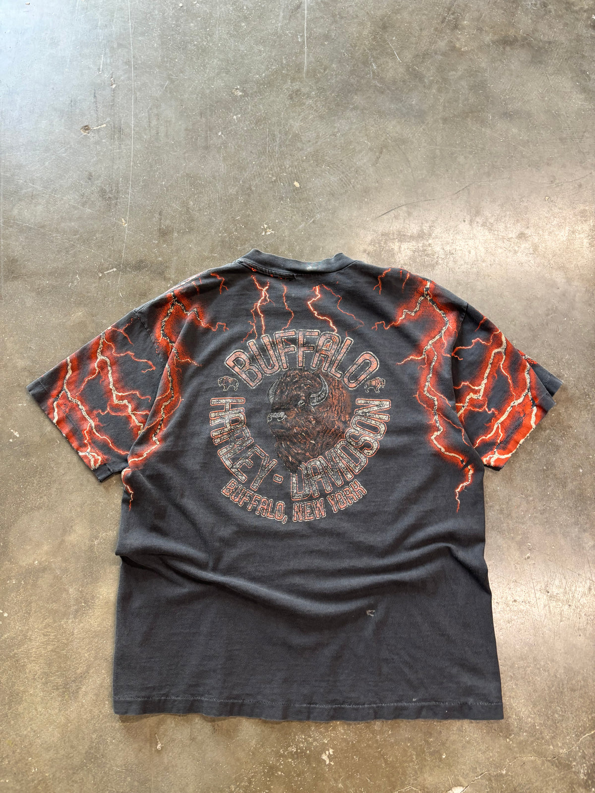 Vintage Harley Davidson faded out lighting shirt size extra large