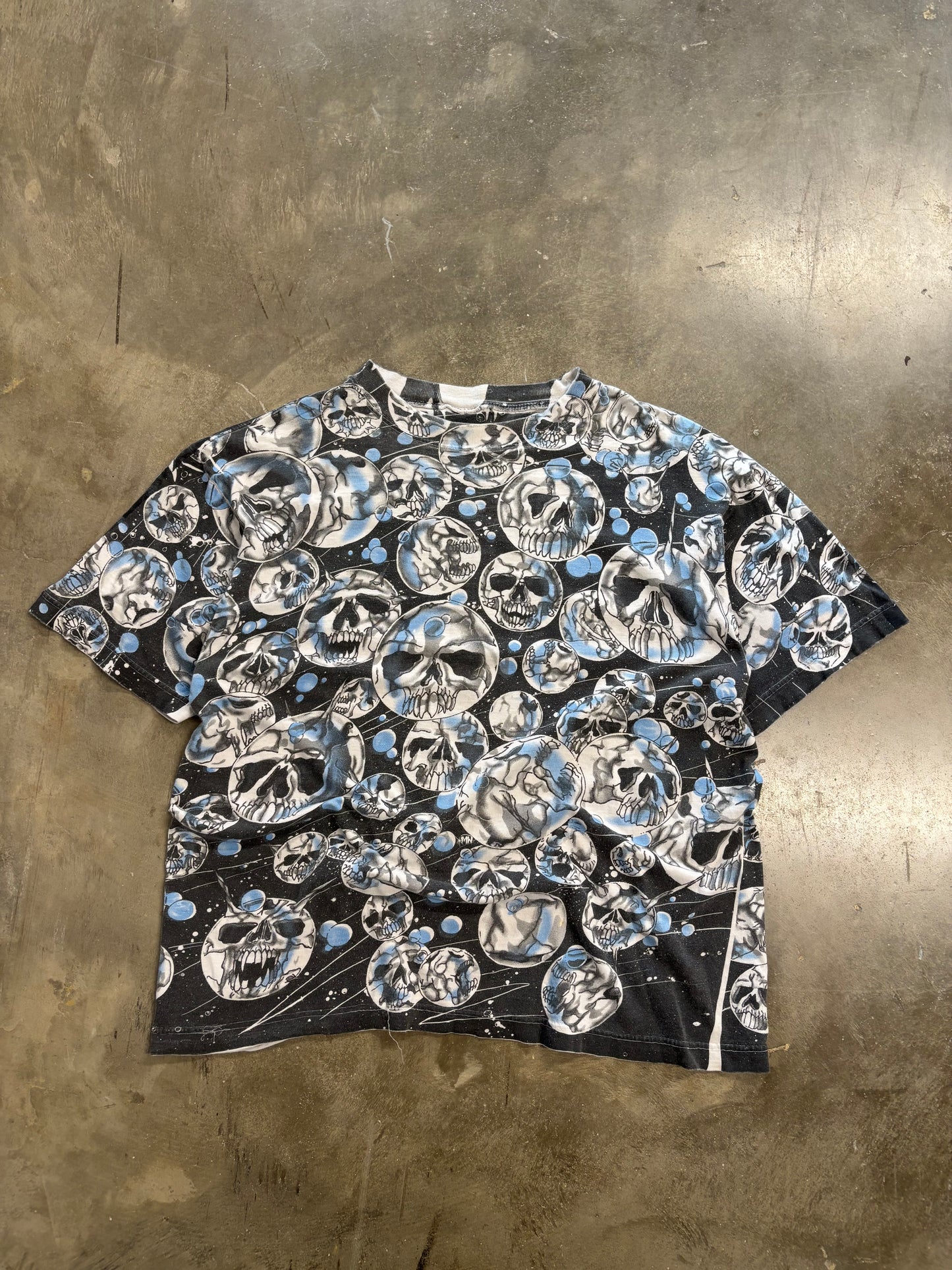 Vintage Skullpile AOP shirt size XL