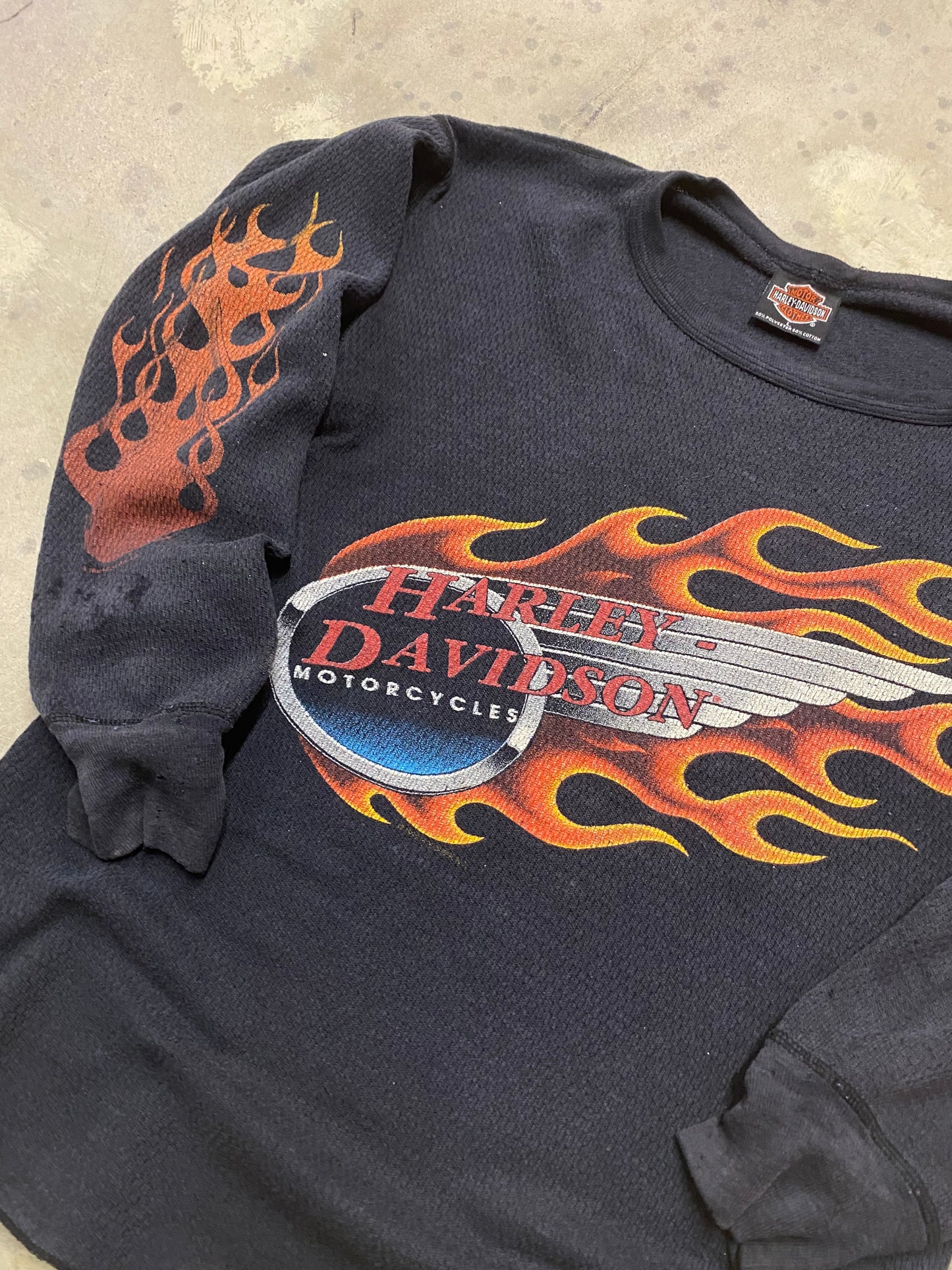 Vintage Harley Davidson Flaming shield thermal long sleeve size large