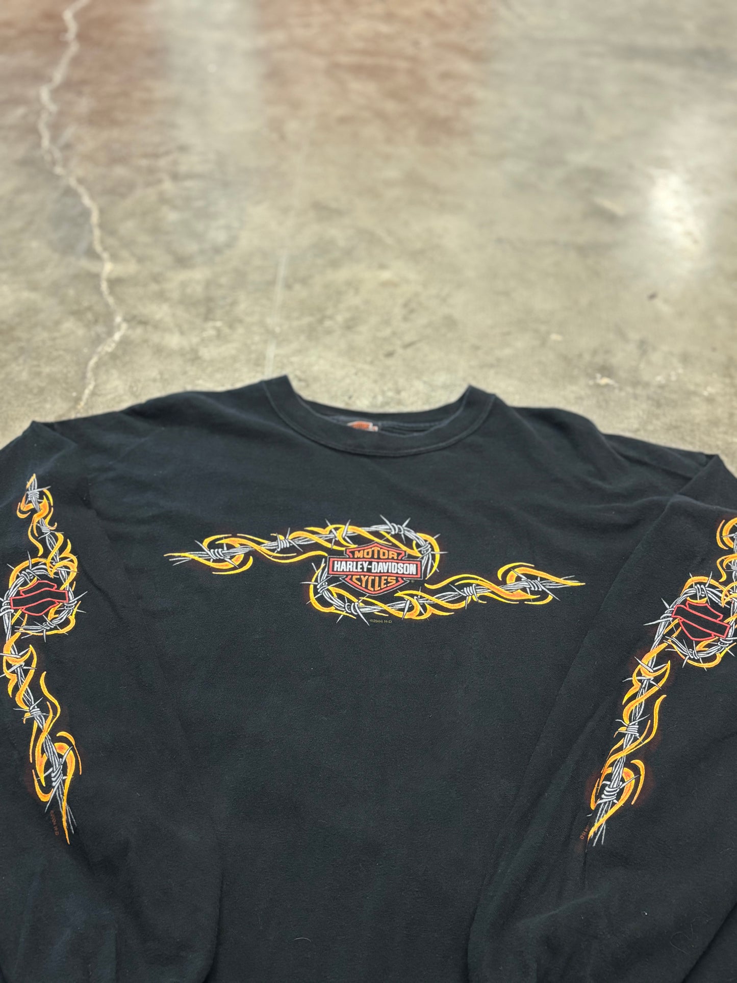 Vintage Harley Davidson barb wired long sleeve size xl