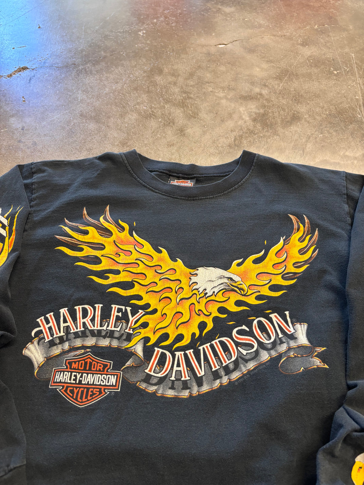 Vintage Early 90’s Harley Davidson flaming Eagle long sleeve size large