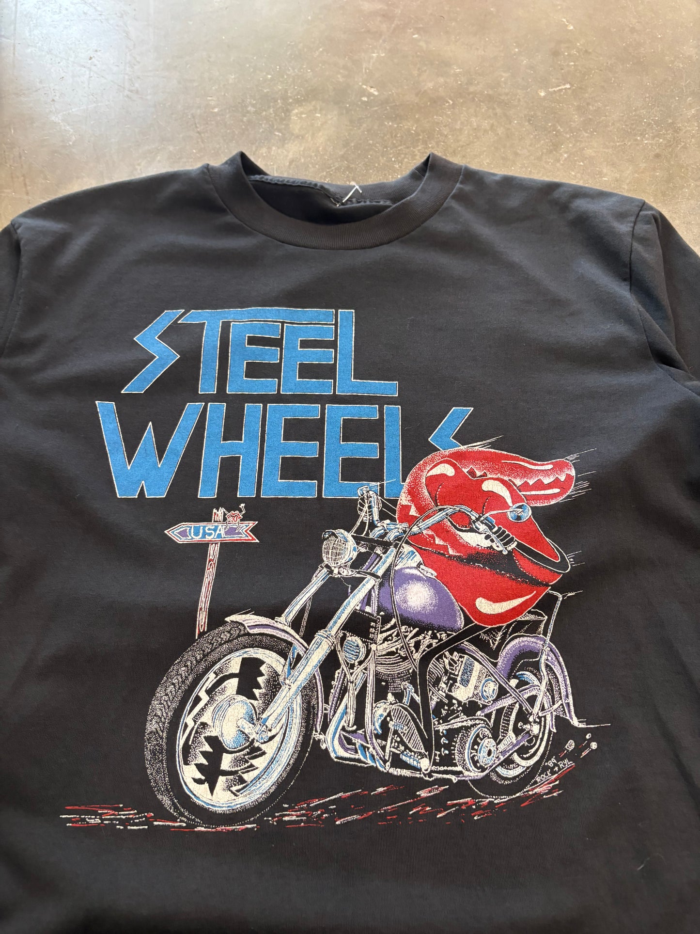 Vintage Rolling Stones steel wheels 80’s shirt size large