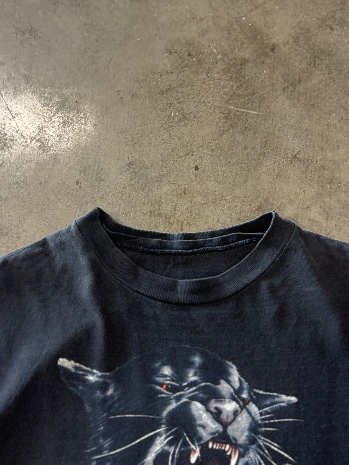 Vintage Harley Davidson Can’t chain the power Panther shirt size large/xl