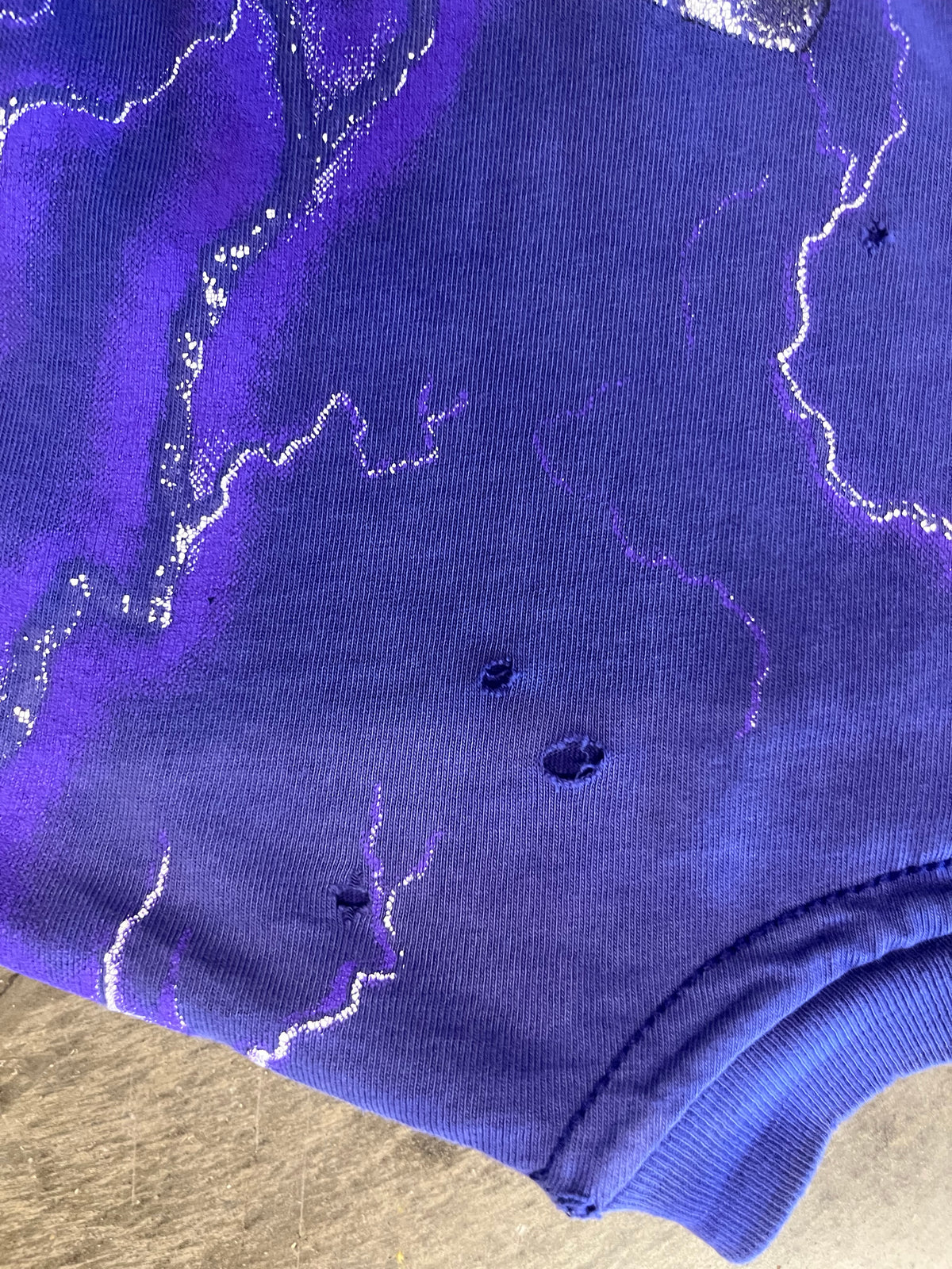 Vintage Harley Davidson Thrashed Purple Lightning shirt size large