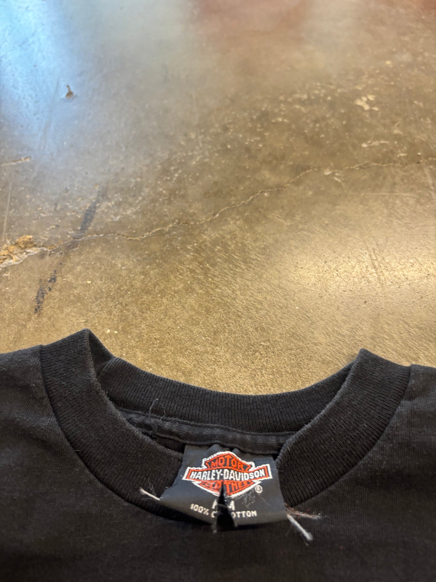 Vintage Harley Davidson batwing shirt size medium