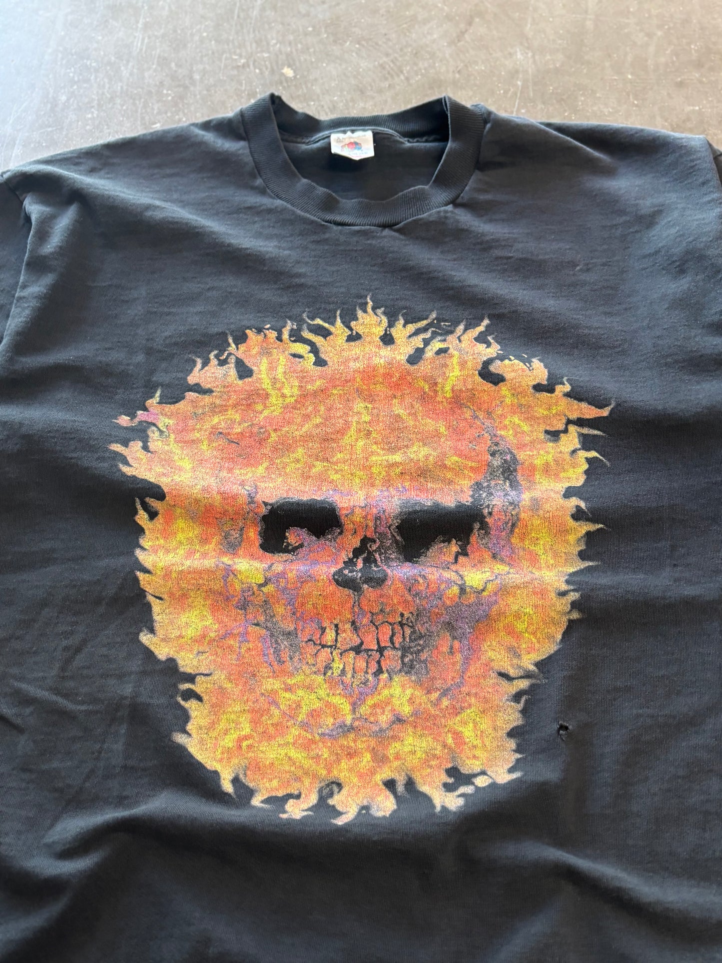 Vintage Flaming skull shirt size xl