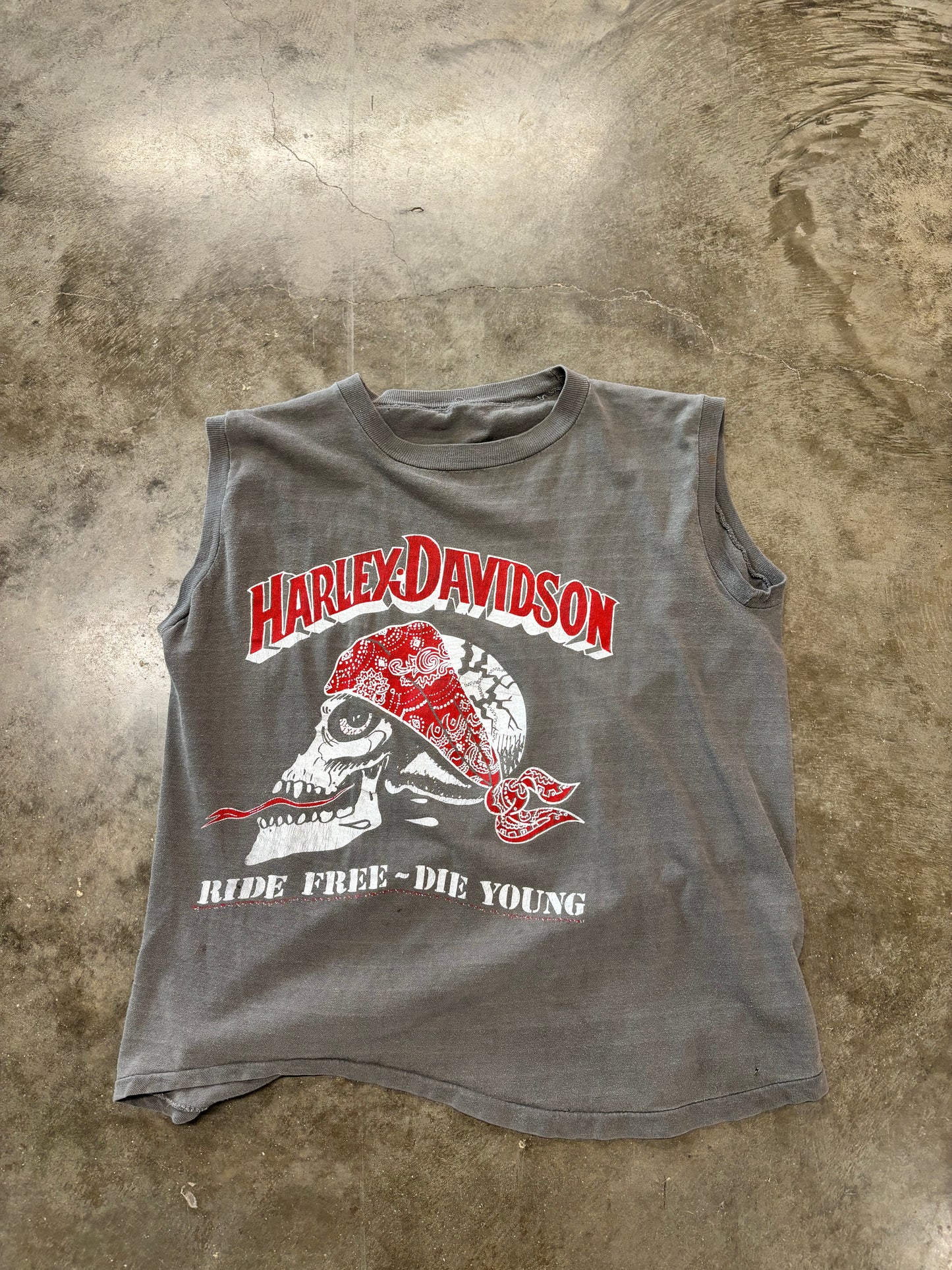 Vintage Harley Davidson 80’s Ride Free Die Young shirt size m/l