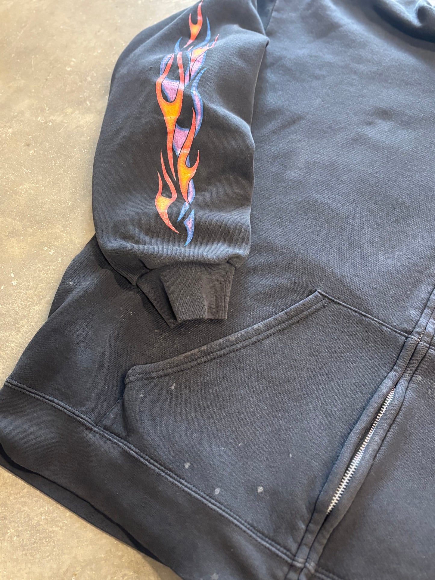 Vintage Harley Davidson Rainbow Flame hoodie size XL
