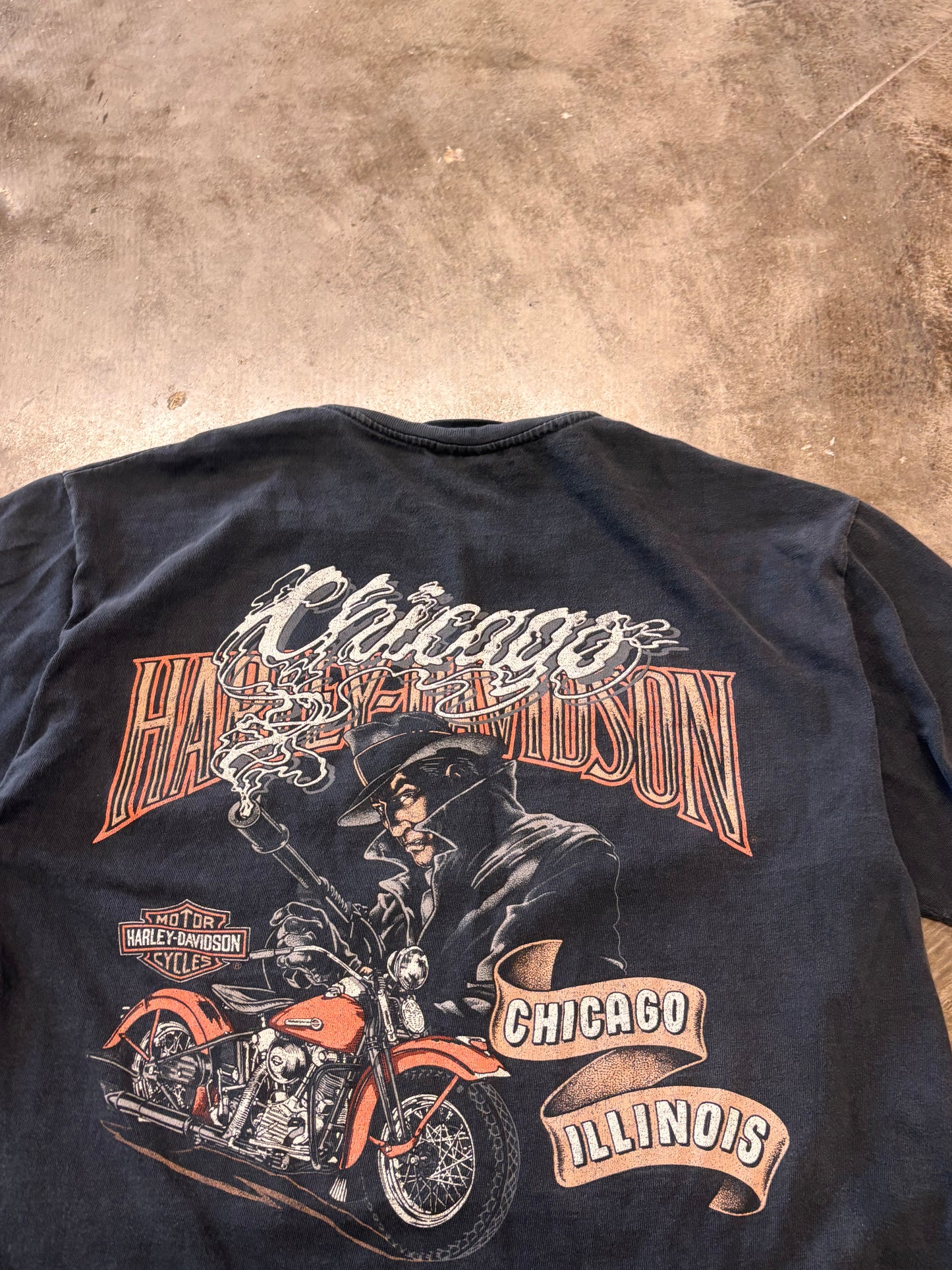 Vintage Harley Davidson Eagle with Chicago backhit size medium