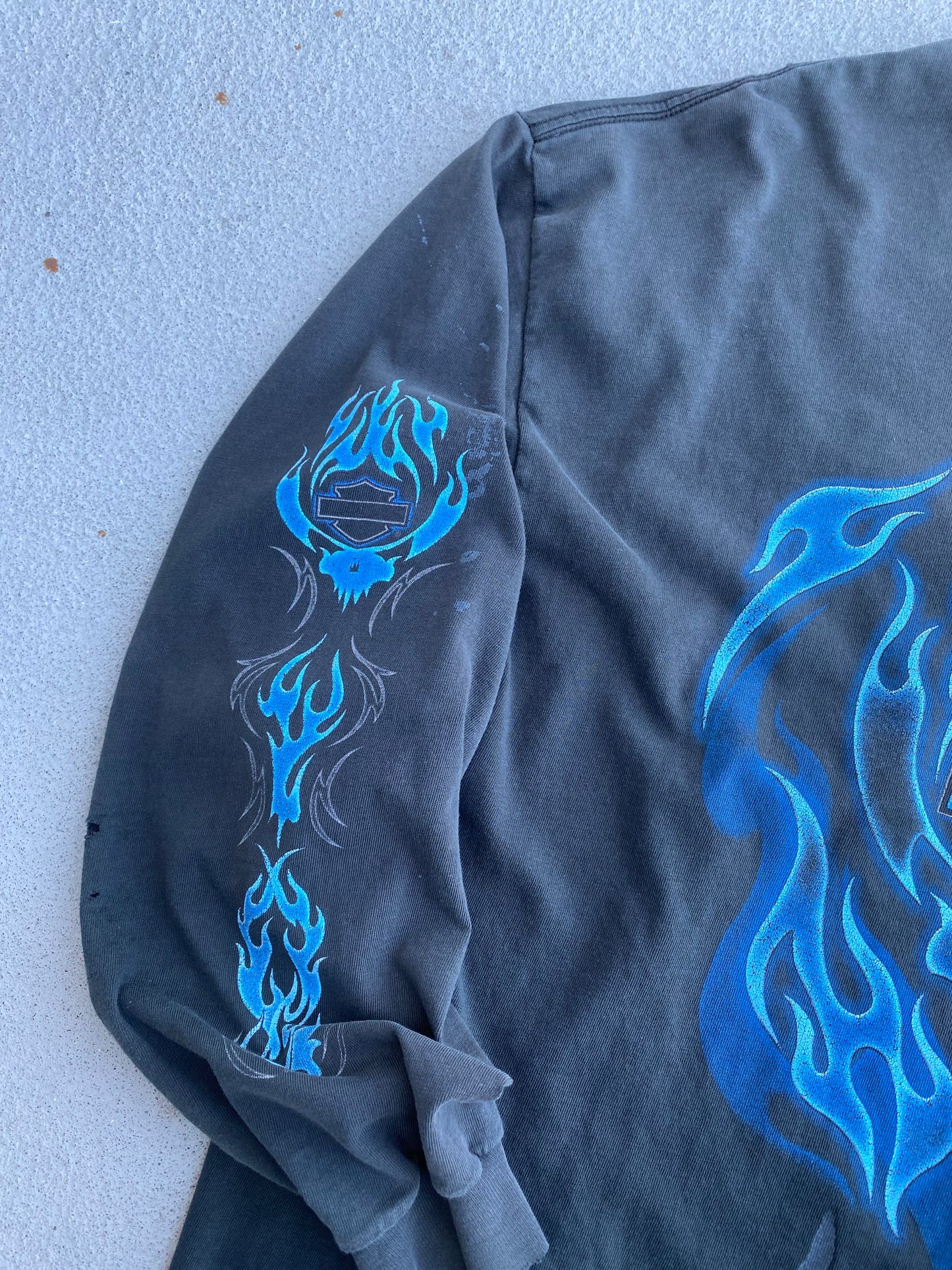 Vintage Harley Davidson Blue skull flame long sleeve size extra large