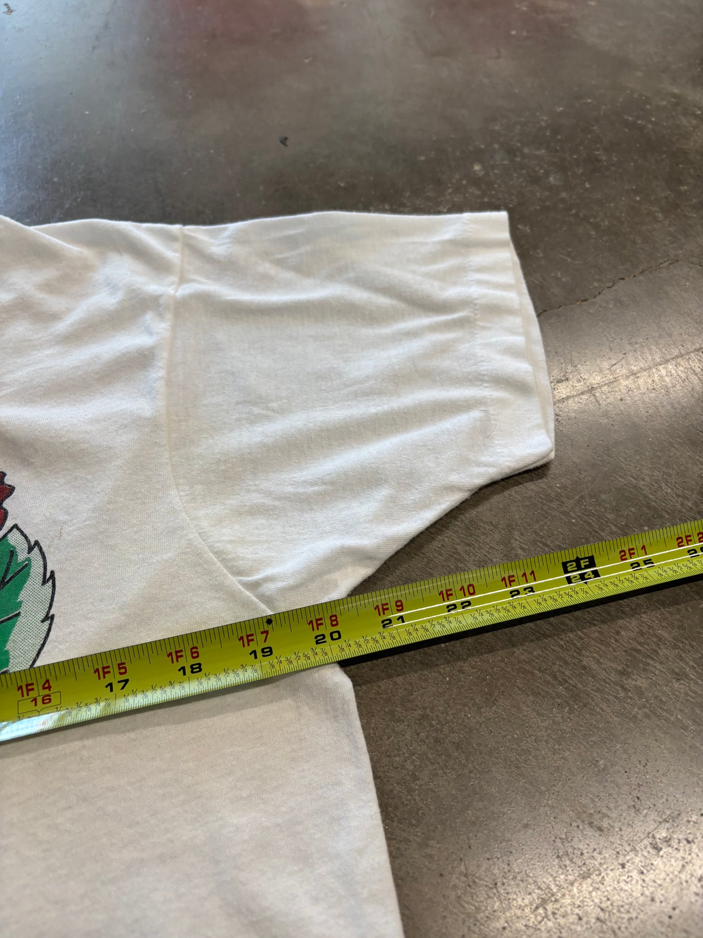 Vintage 80’s Dart Bitch shirt size Large
