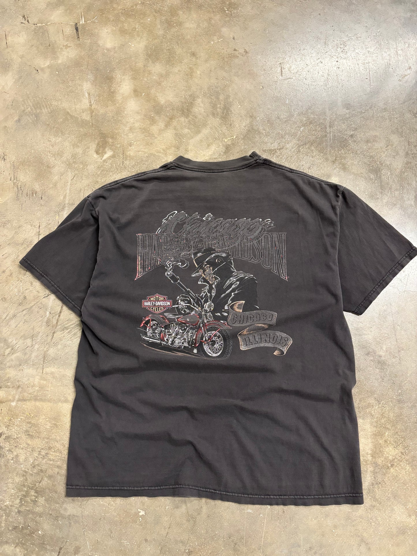 Vintage Faded Out Haley Davidson Chicago gangster shirt size xl