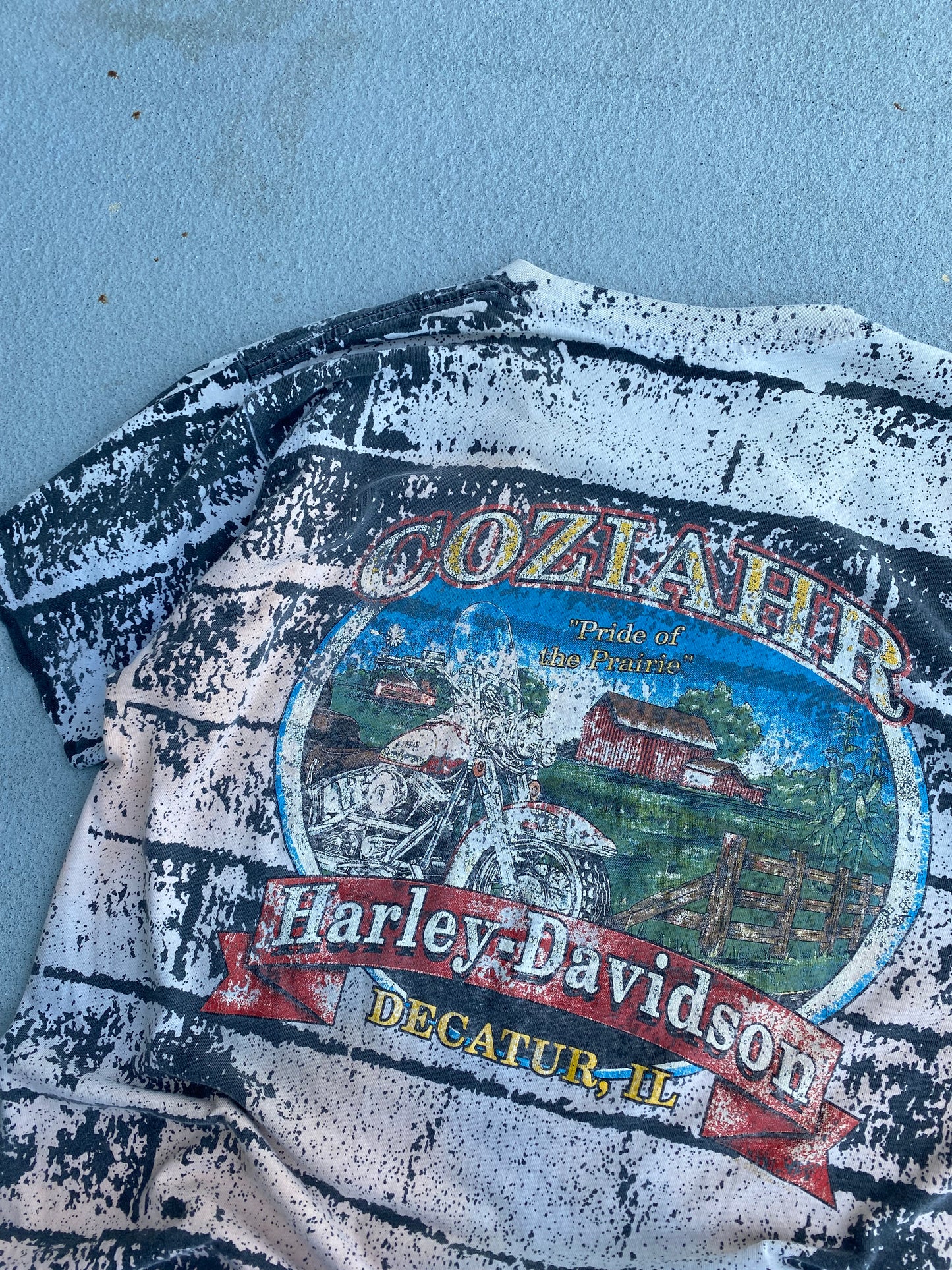 Vintage Harley Brick Dye shield logo shirt fits XL