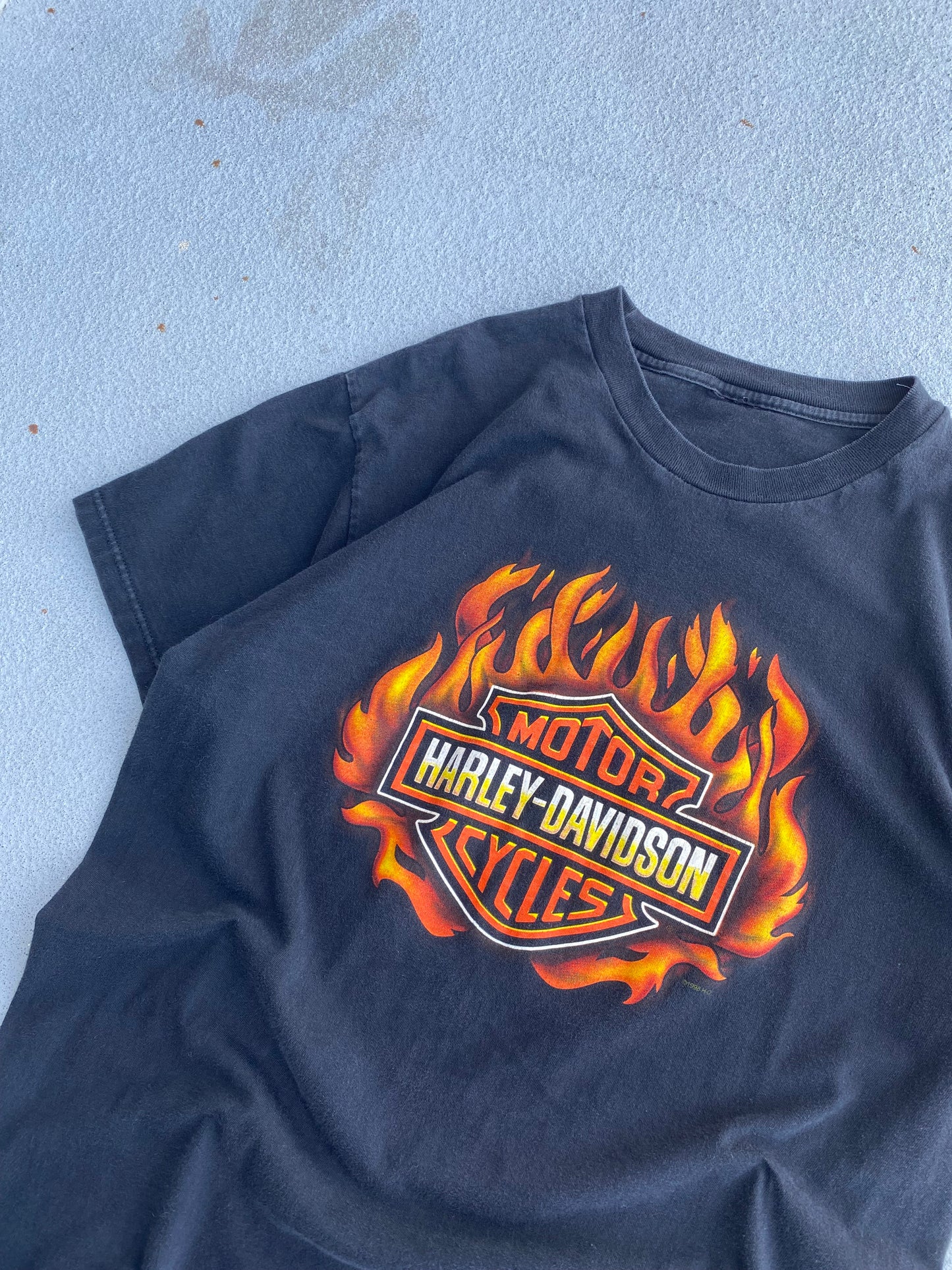Vintage Harley Davidson Flame shield Size XL