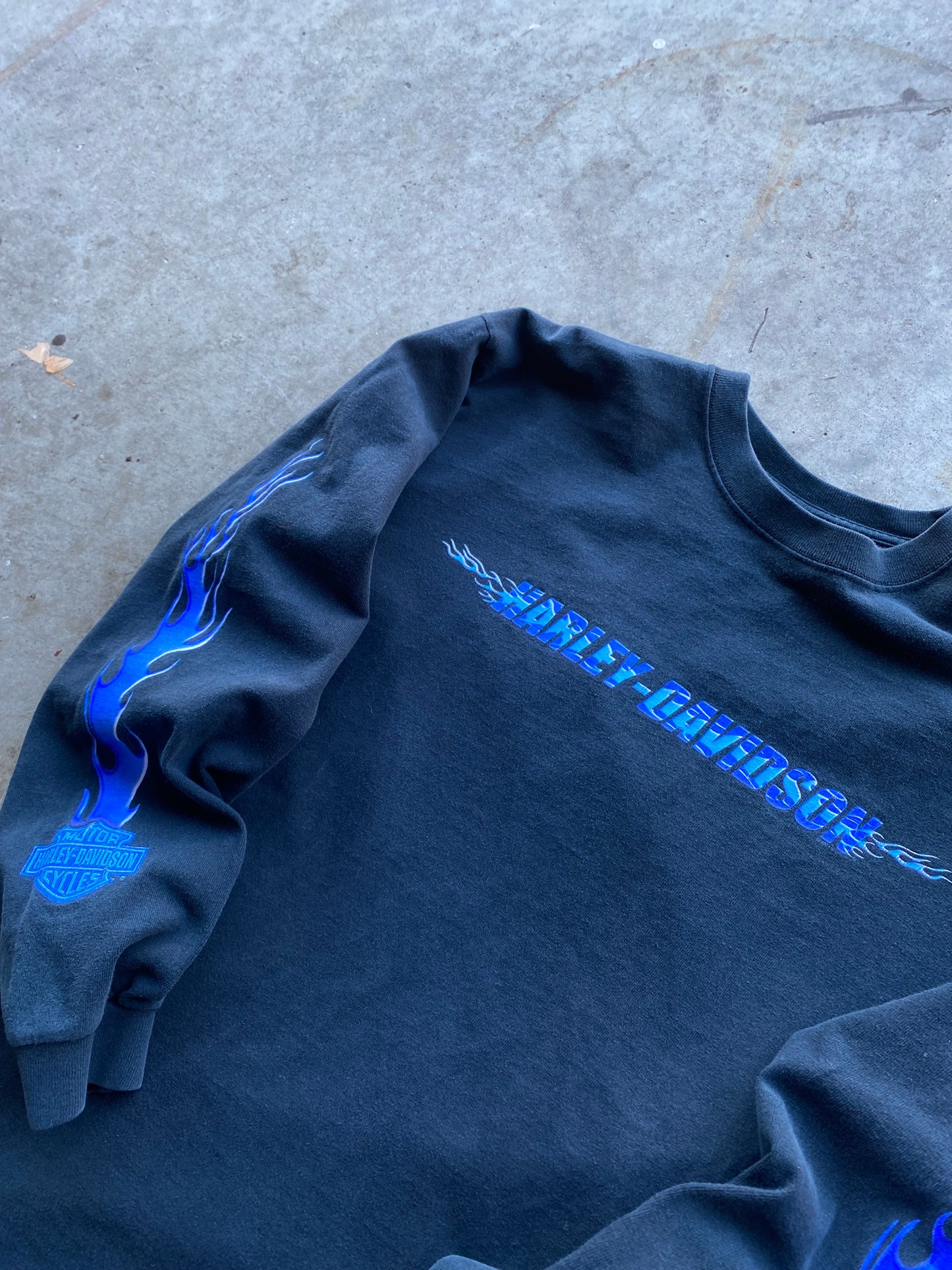 Vintage Harley Davidson Blue Flame Spellout size large