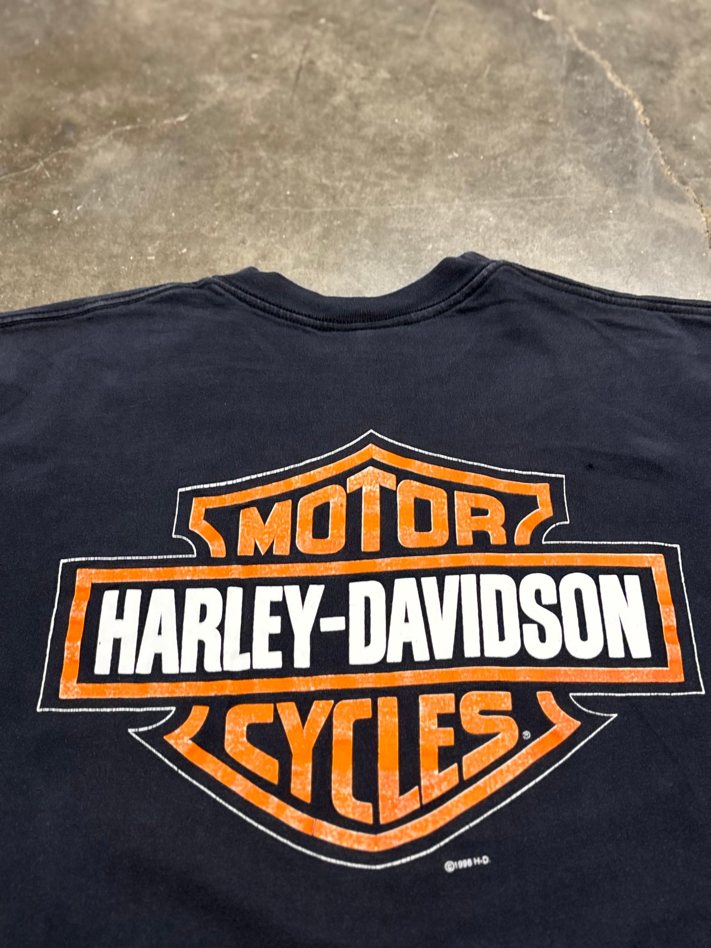 Vintage Harley Davidson Nothing sounds like a Harley shirt size large