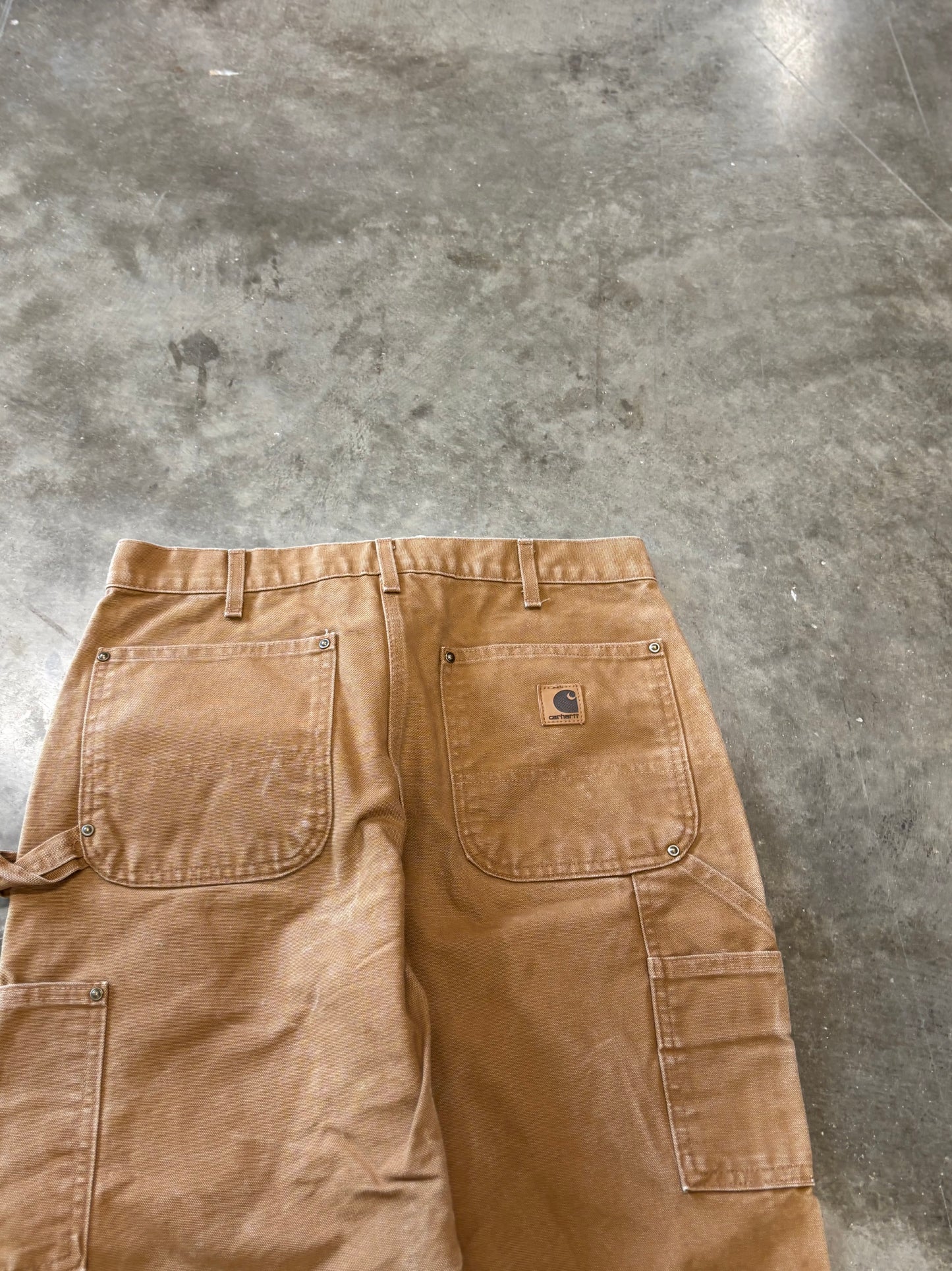 Carhartt double knees tab