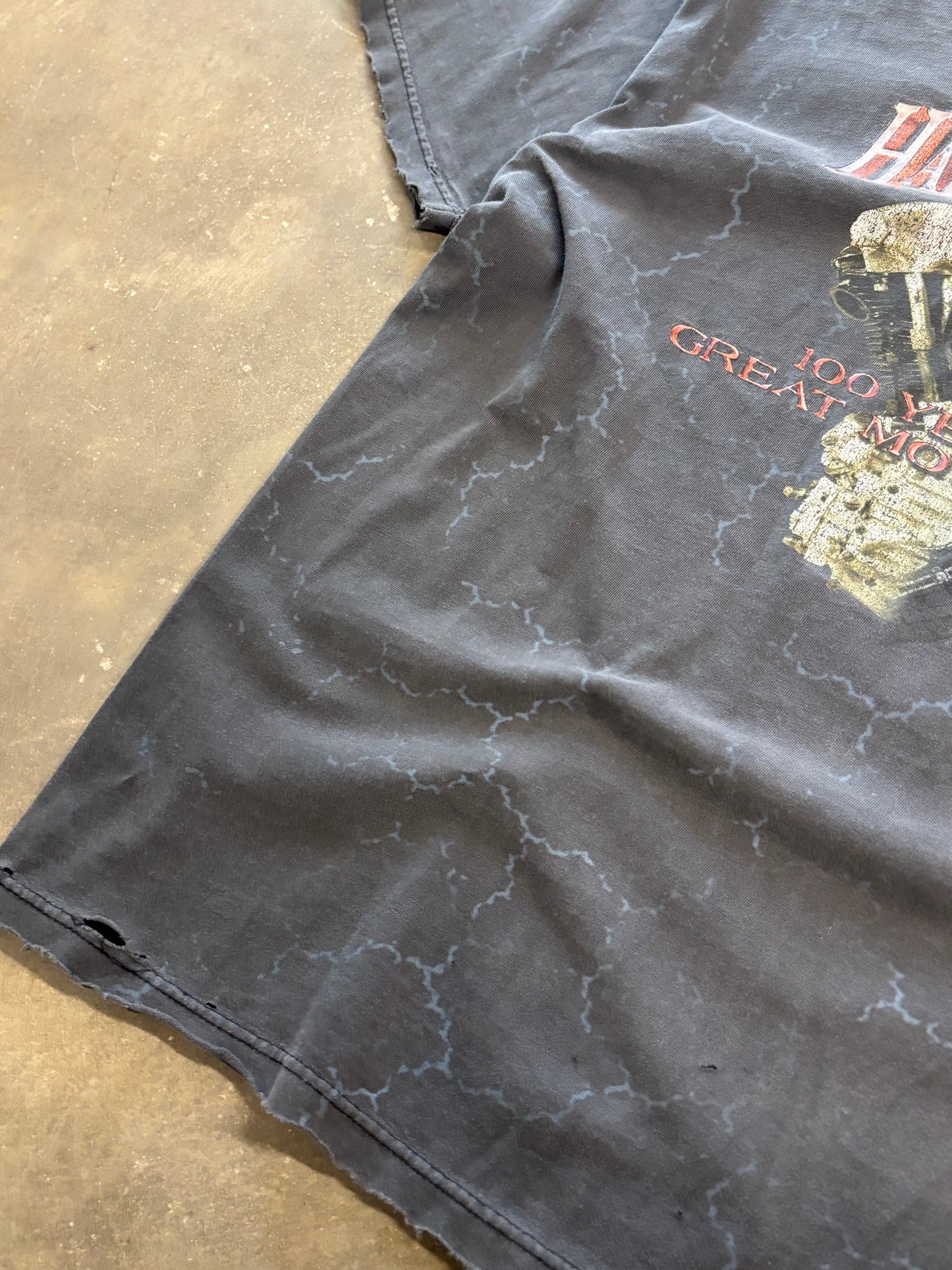 Vintage Harley Davidson engine lightning aop shirt size large